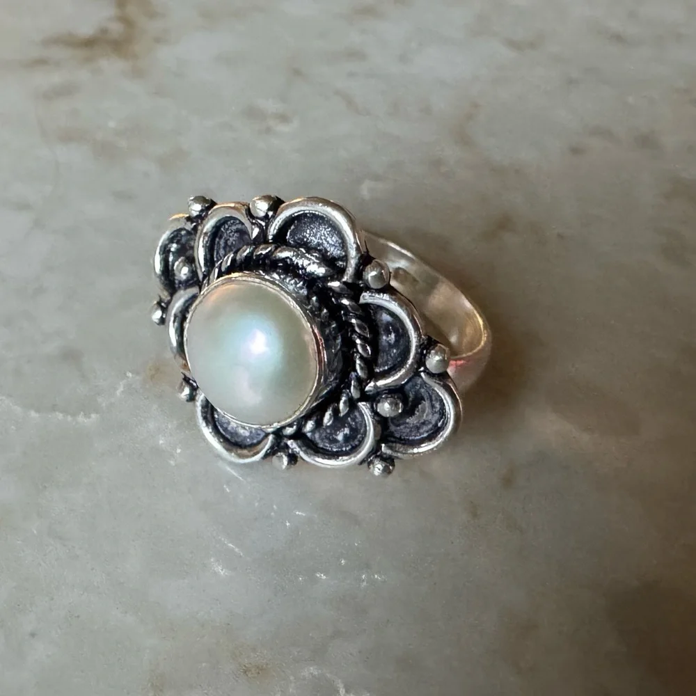 NWOT Sundance Moonflower Ring, Pearl, Sterling Silver
